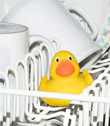 How to clean a dishwasher?